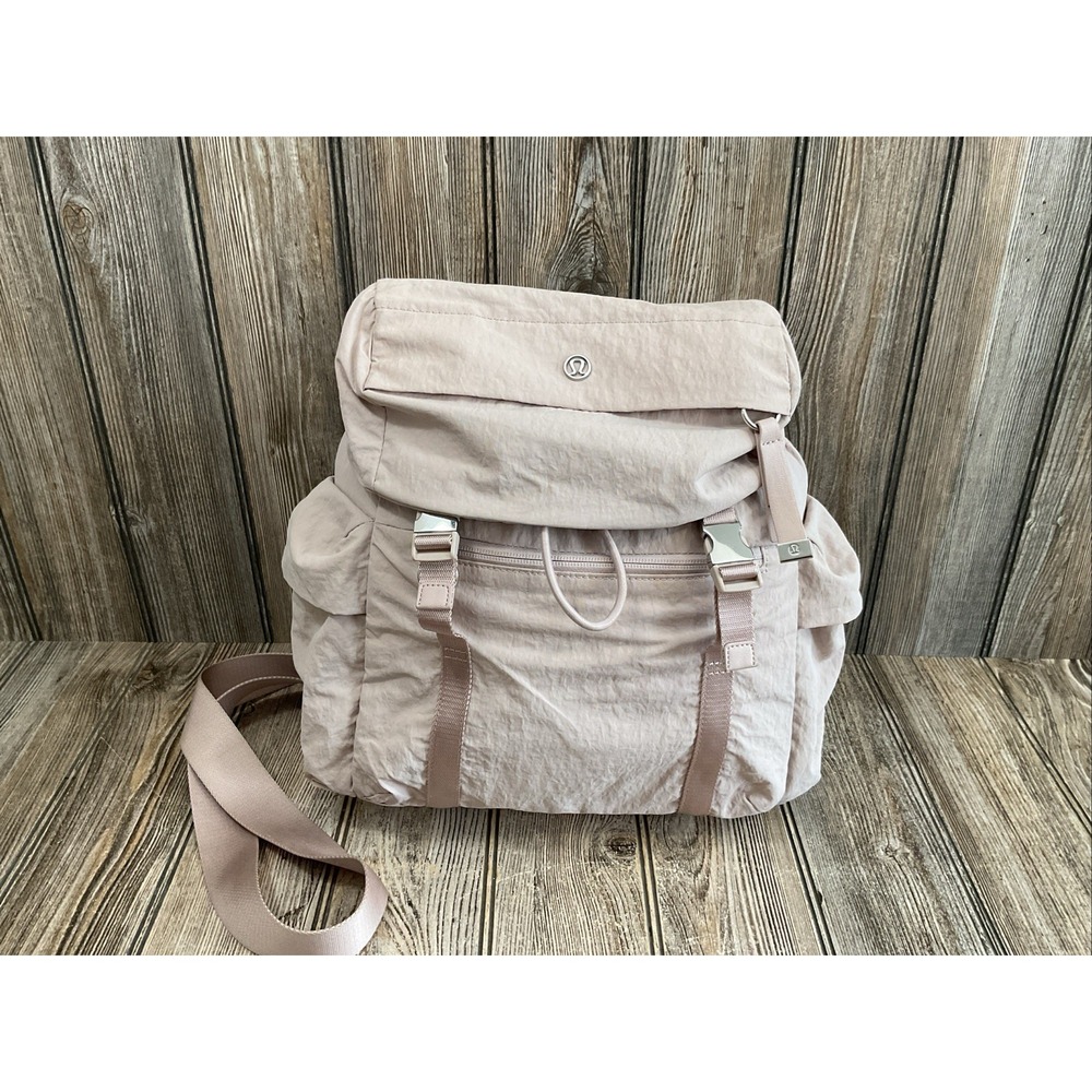 Lululemon Back to Me Bag *8.5L Soft Pink Limited Edition